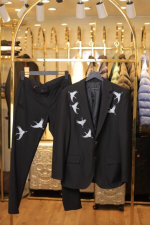 Alexander Maqueen Suit