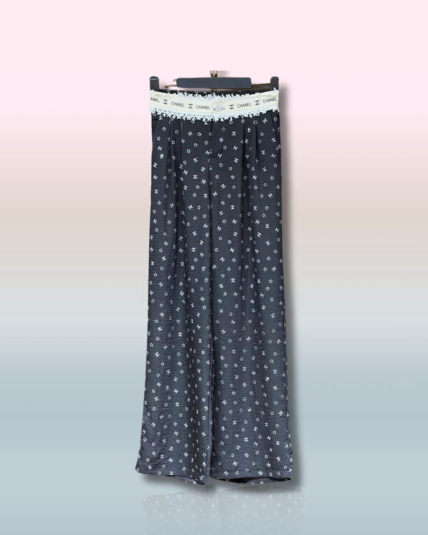 Chanel pants v52