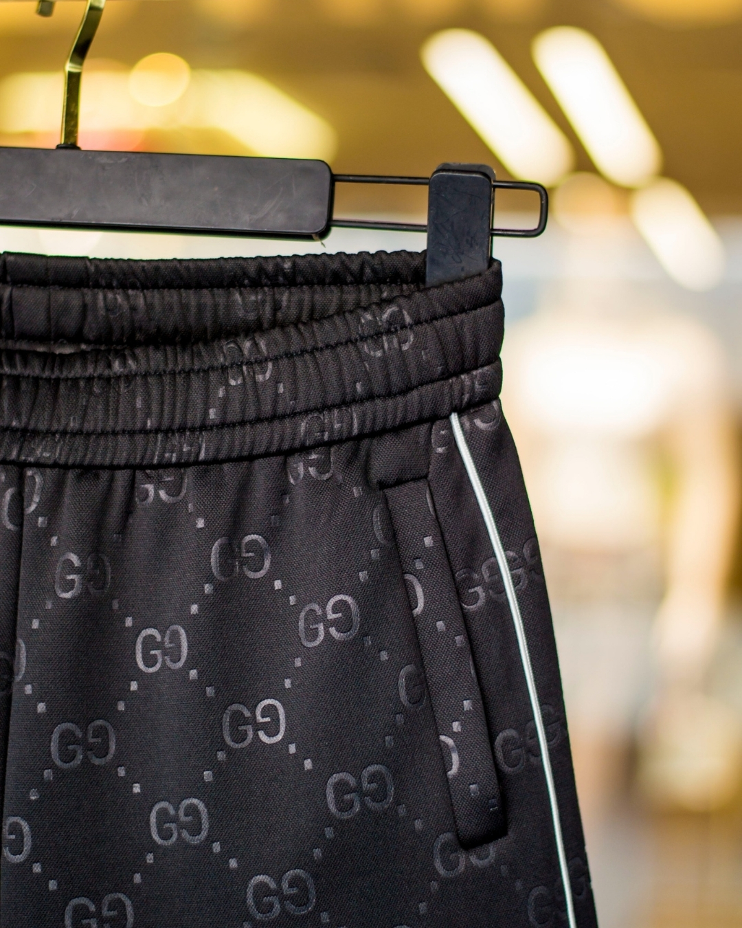 Gucci shorts - Image 3